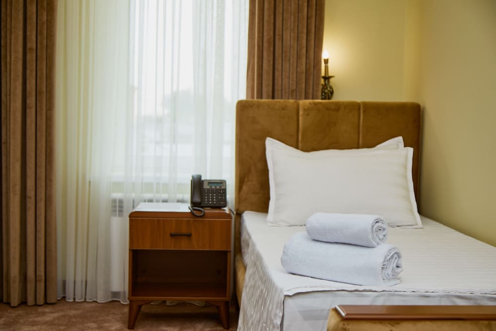 sangzor boutique hotel