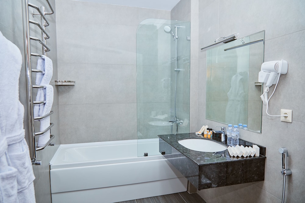 sangzor boutique hotel