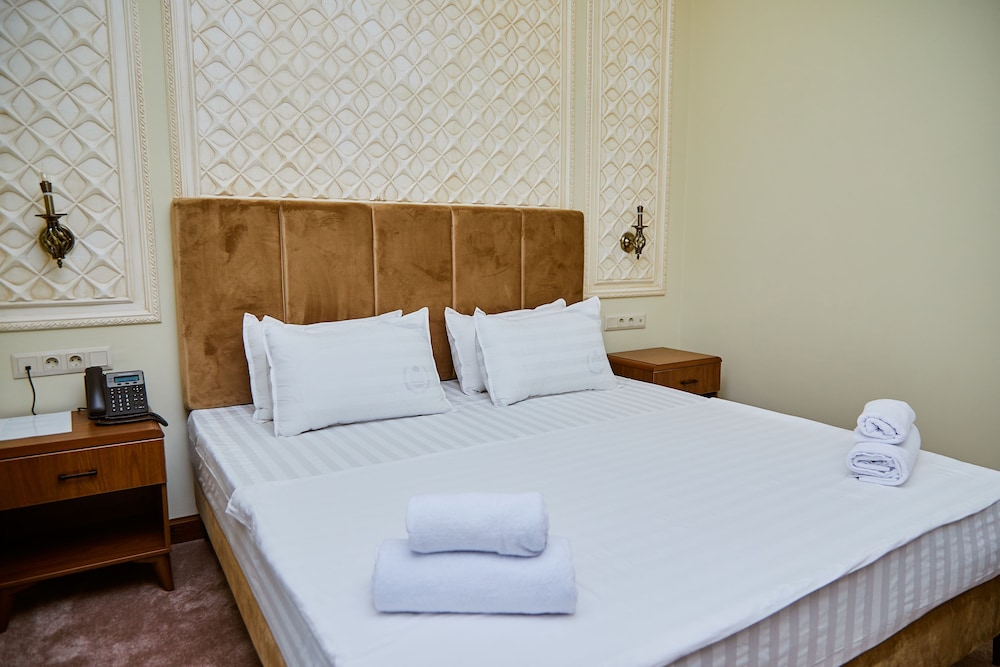 sangzor boutique hotel