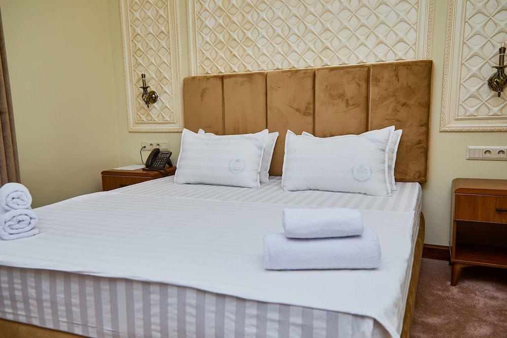 sangzor boutique hotel