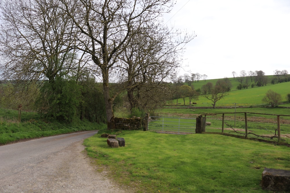 gratton grange farm holiday cottage