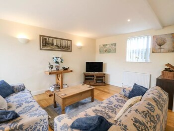 gratton grange farm holiday cottage