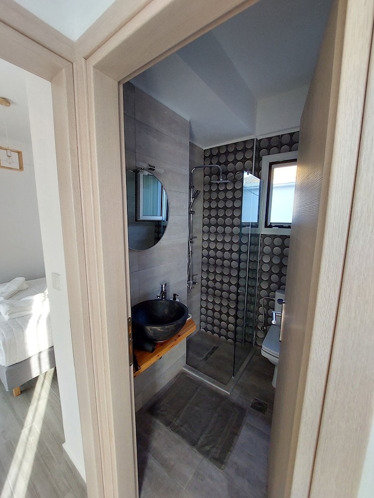 elia luxury apartments estd 2022