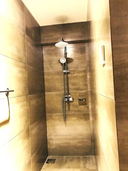 ceylon kingsmen garden