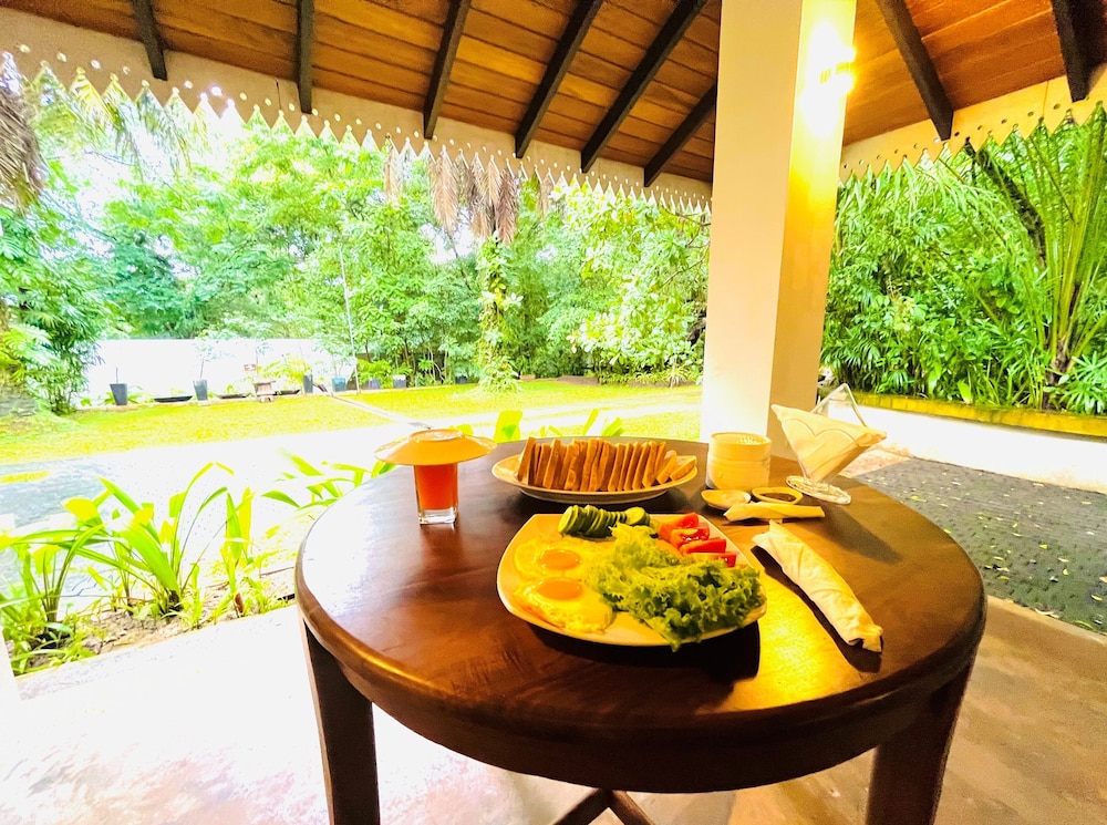 ceylon kingsmen garden