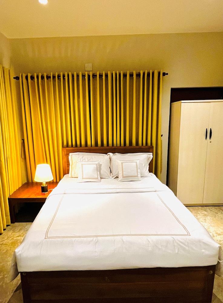 ceylon kingsmen garden