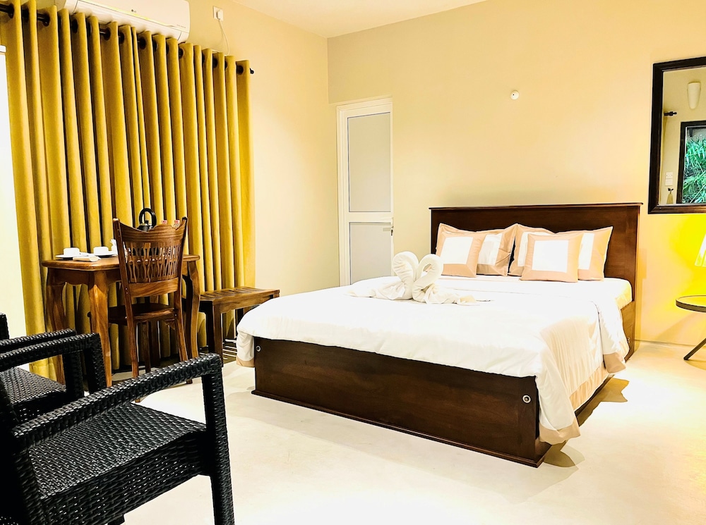 ceylon kingsmen garden