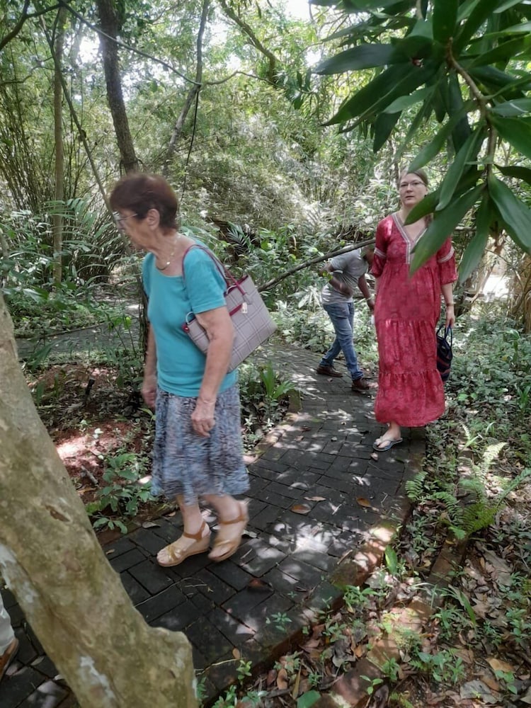 ceylon kingsmen garden