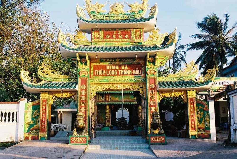 prague bungalow phu quoc