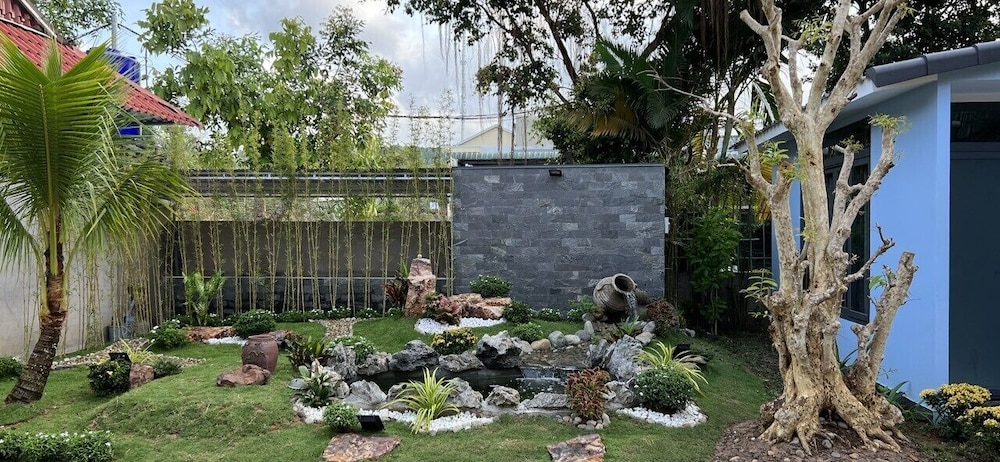 prague bungalow phu quoc