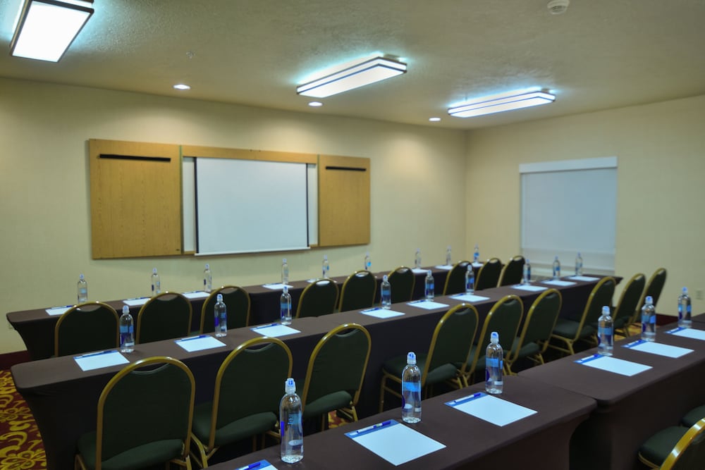 holiday inn express hotel and suites idaho falls by ihg