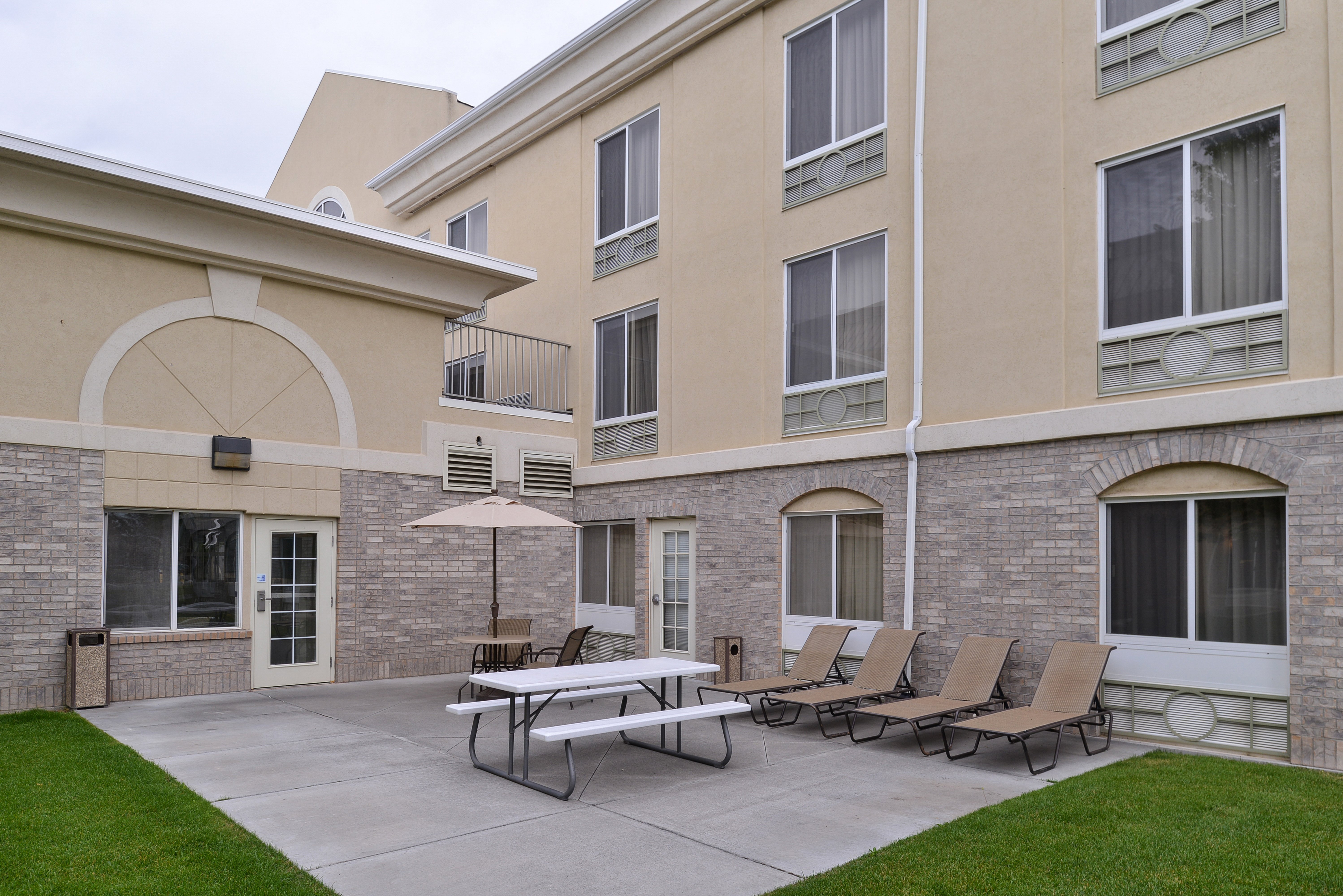 holiday inn express hotel and suites idaho falls by ihg