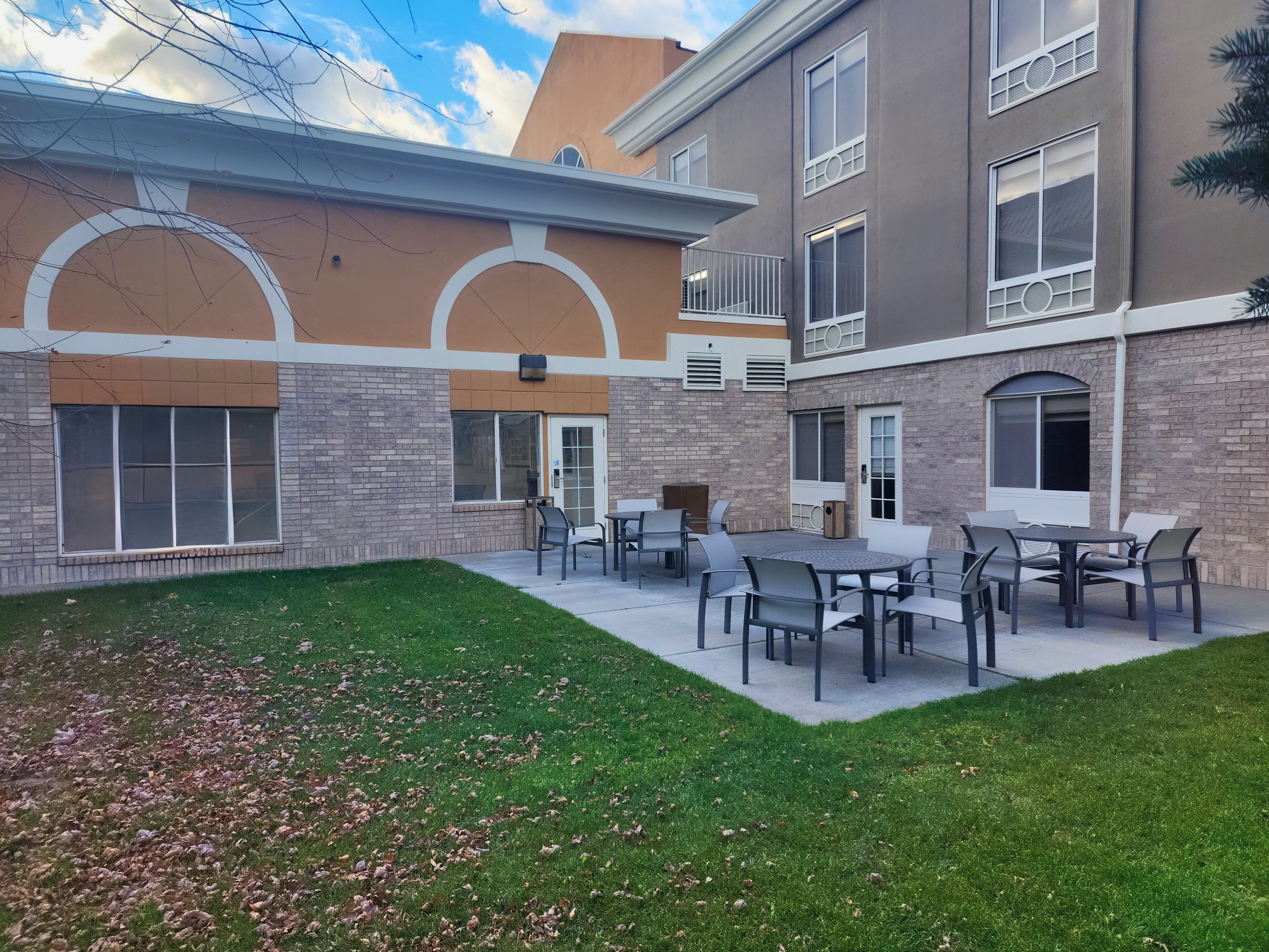 holiday inn express hotel and suites idaho falls by ihg
