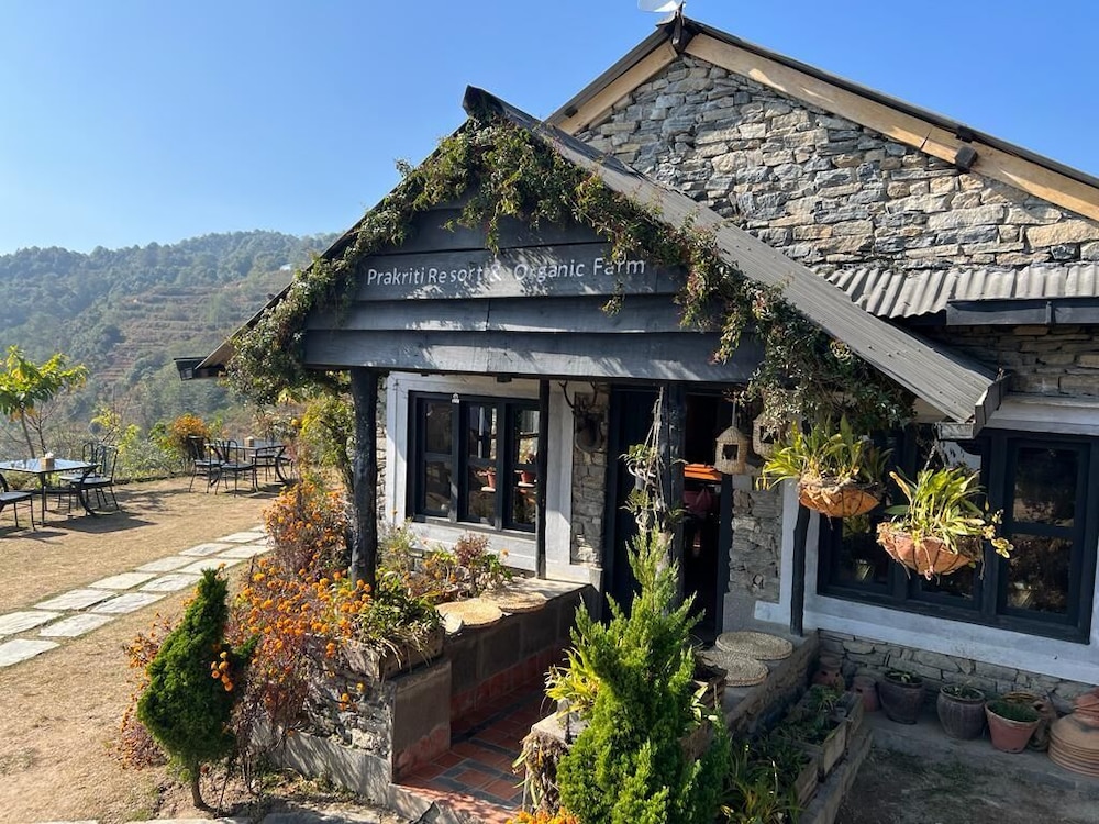 prakriti resort and organic farm