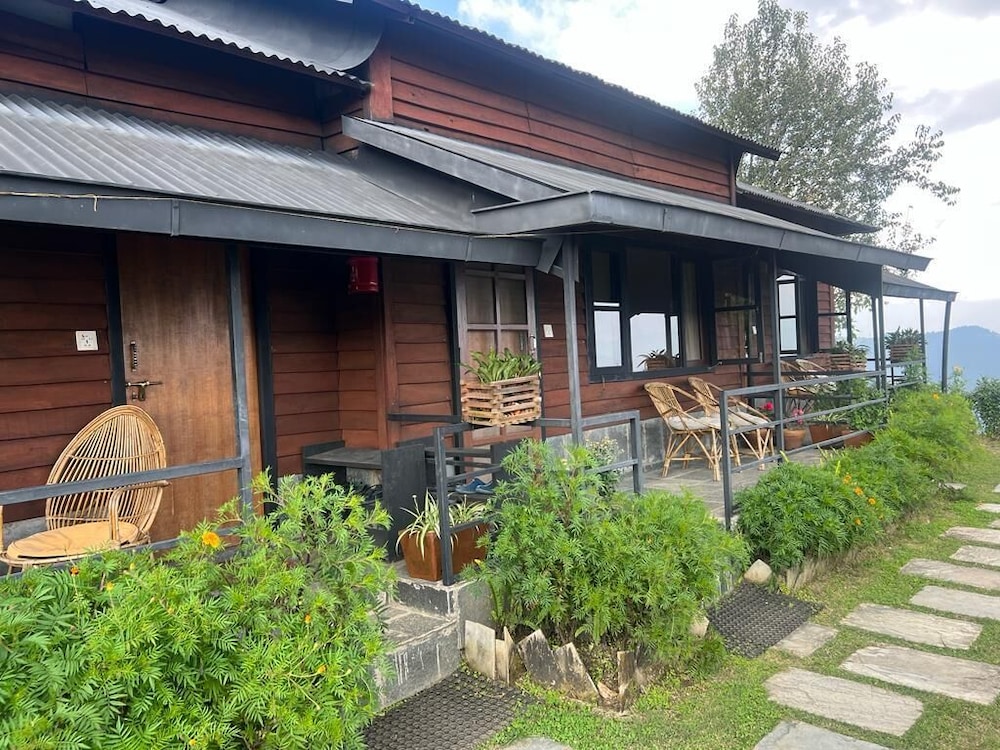 prakriti resort and organic farm