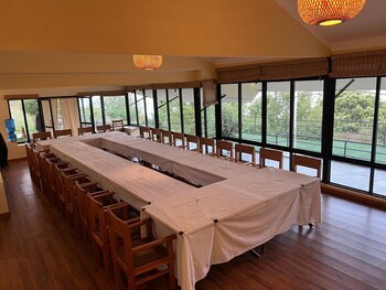 prakriti resort and organic farm