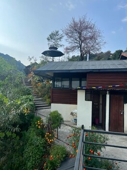 prakriti resort and organic farm