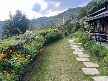prakriti resort and organic farm