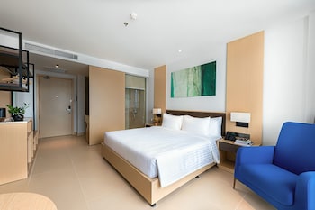 sea view apartment in arena cam ranh