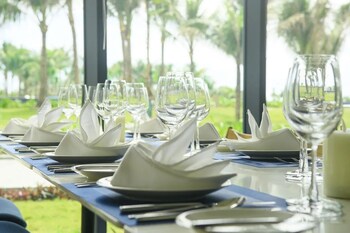 sea view apartment in arena cam ranh