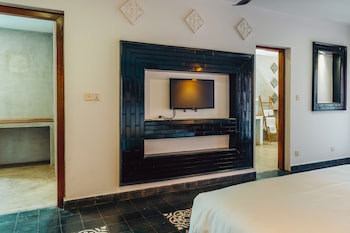 bopha wat bo residence