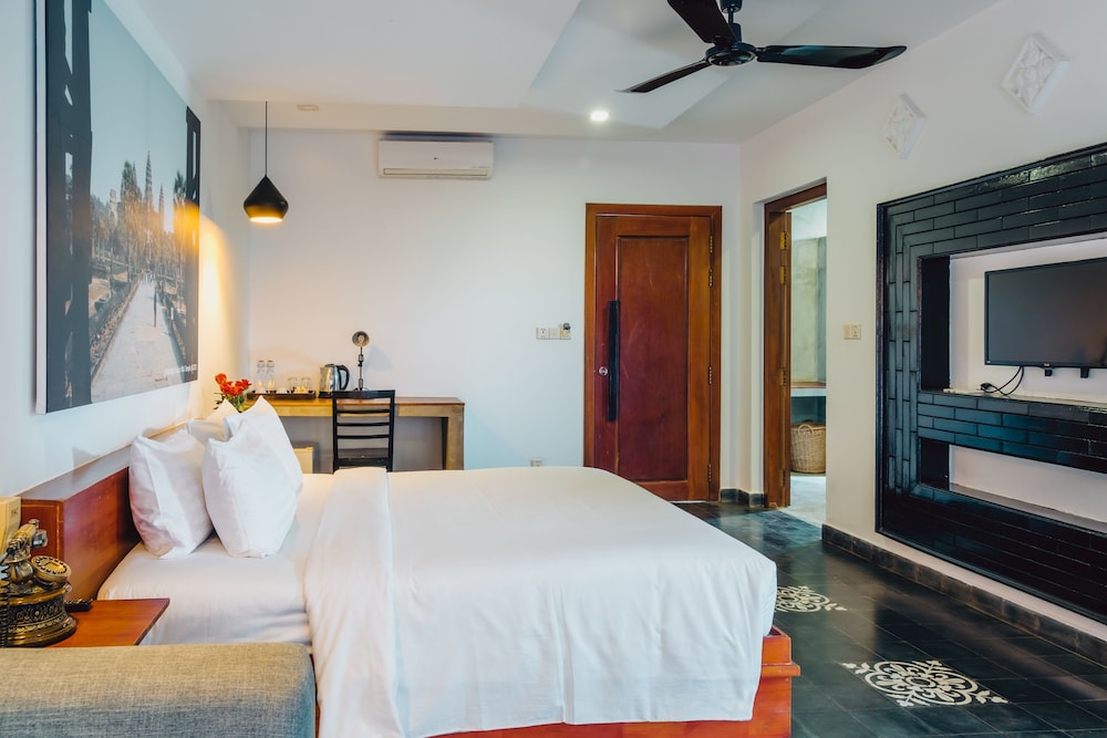 bopha wat bo residence