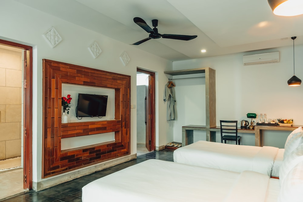 bopha wat bo residence