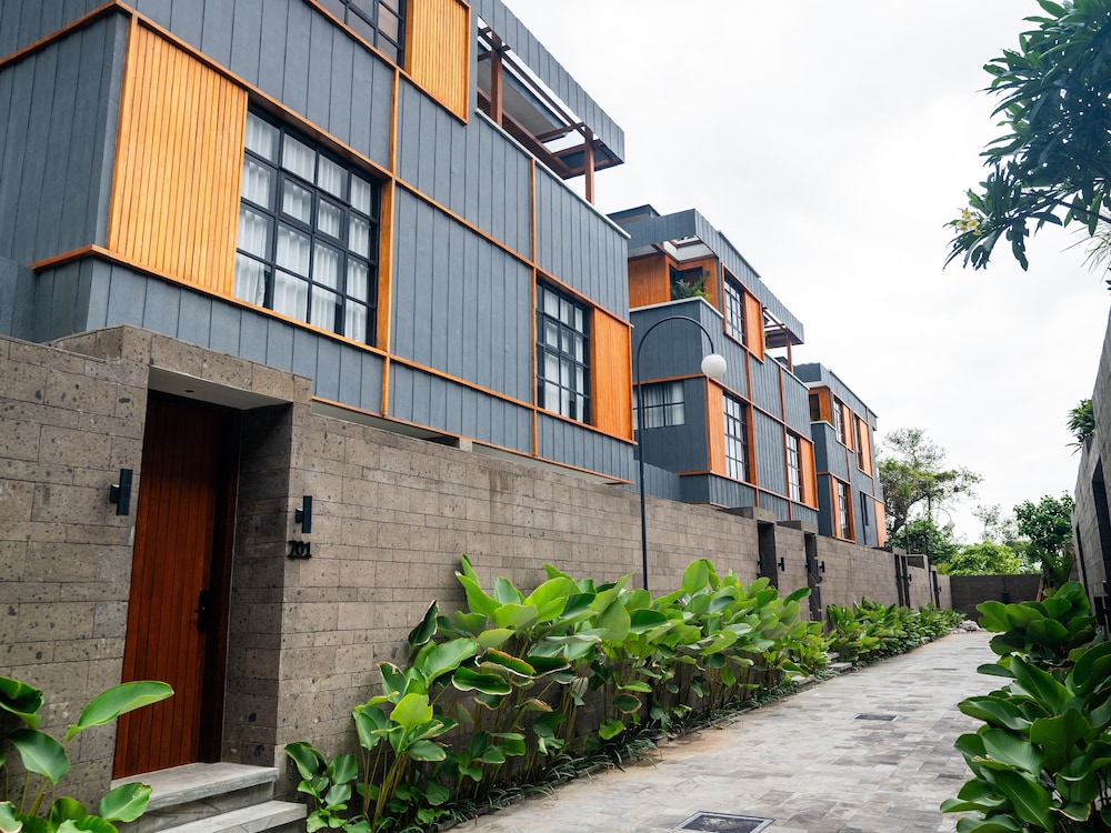 secana beachtown