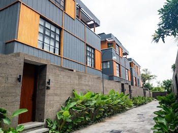 secana beachtown