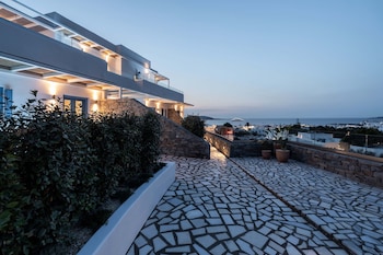 paros