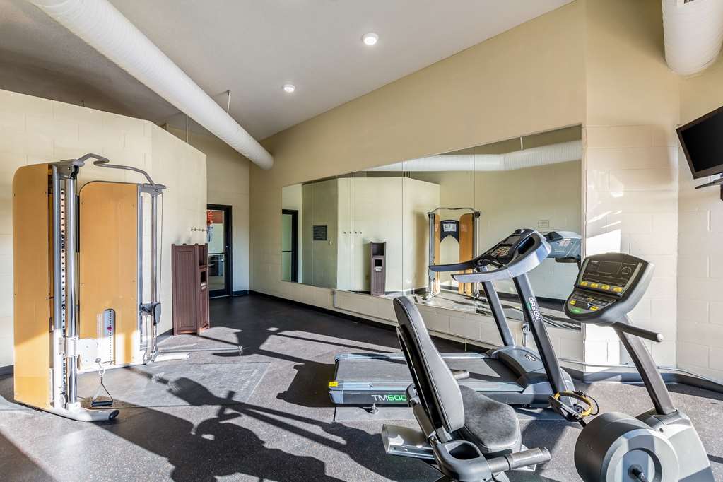 quality inn and suites southport