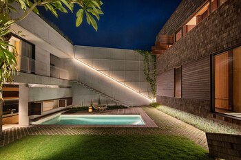 villa tana takah