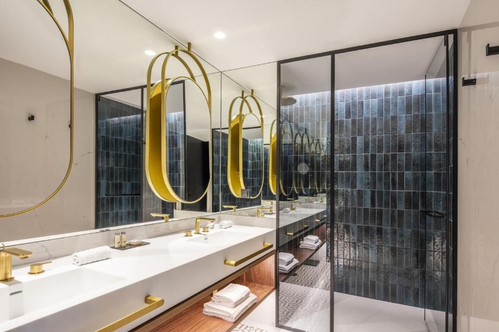 renaissance porto lapa hotel