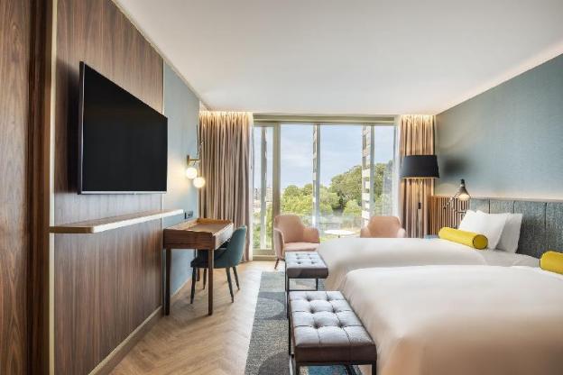 renaissance porto lapa hotel