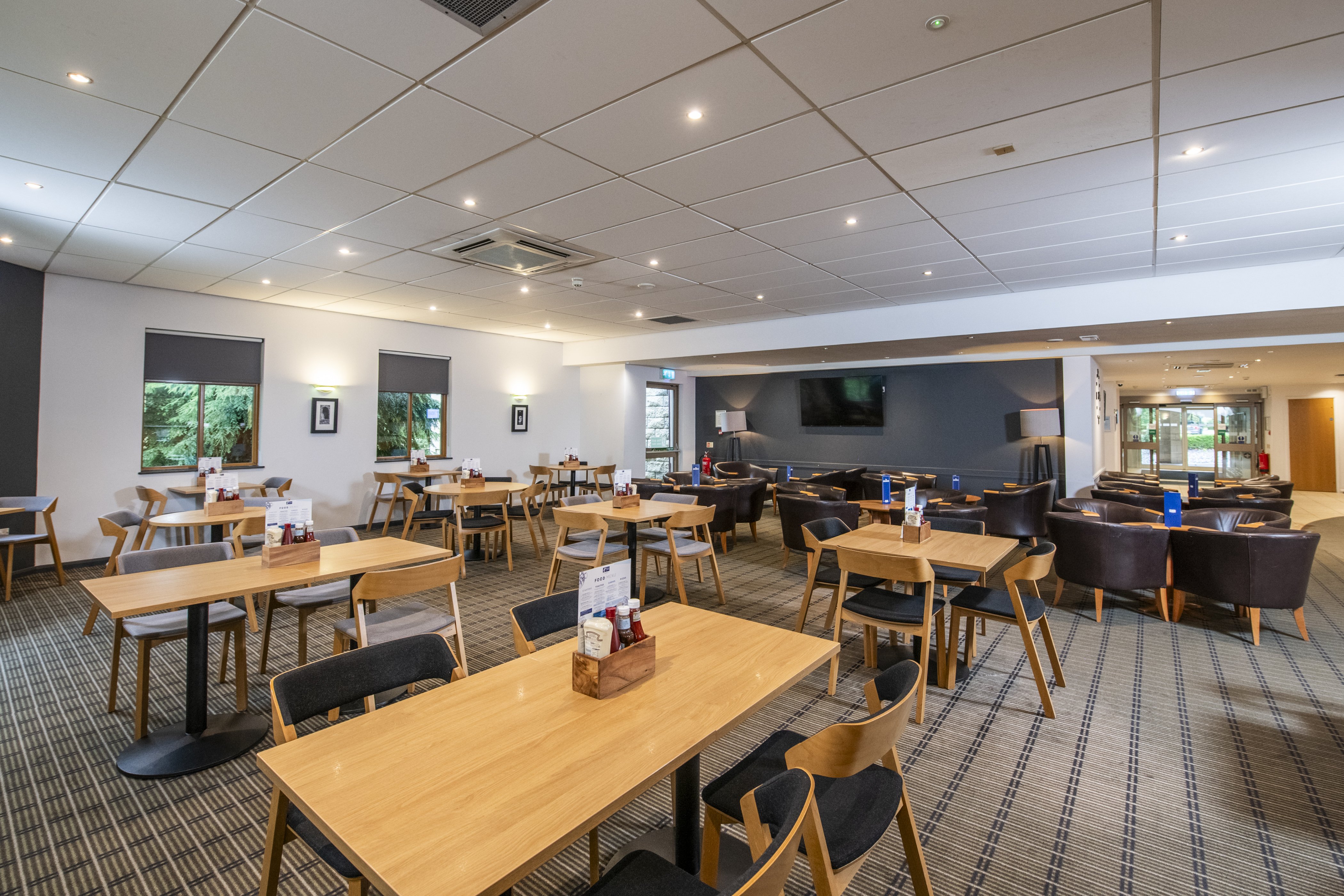 holiday inn express inverness by ihg