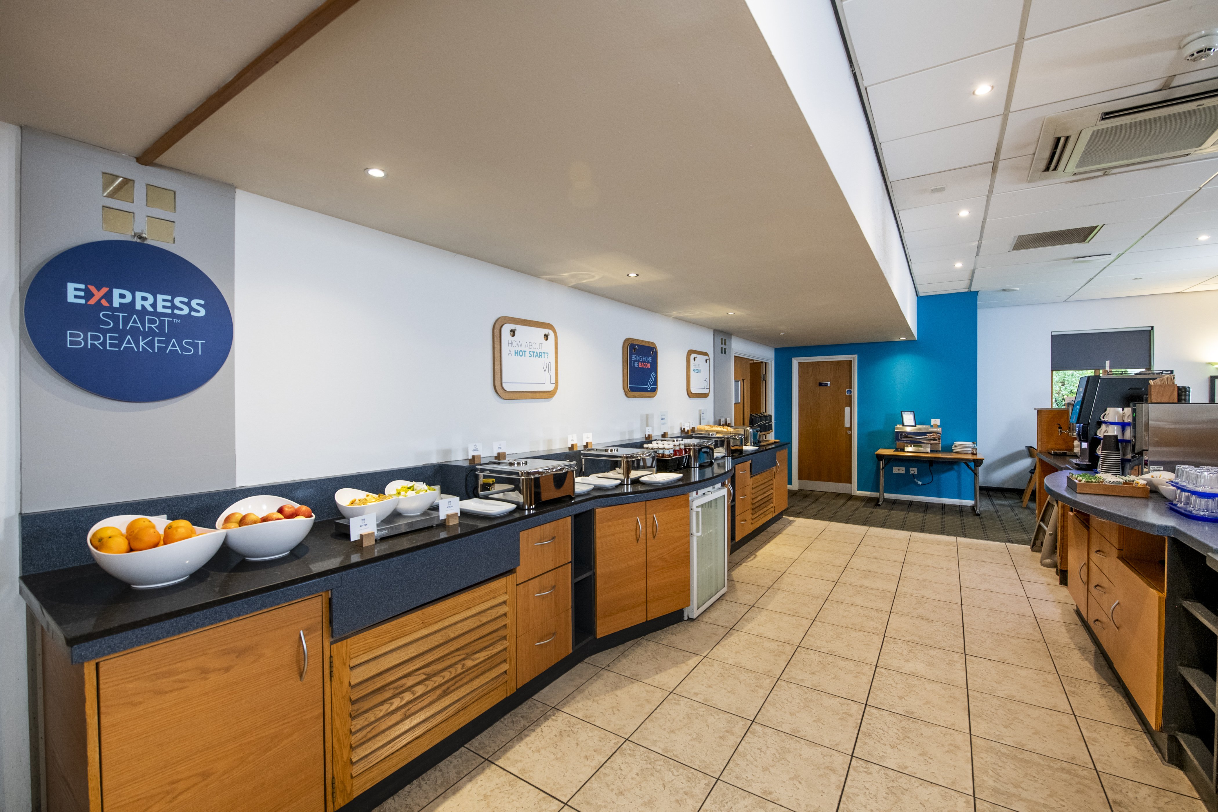 holiday inn express inverness by ihg