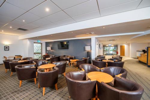 holiday inn express inverness by ihg