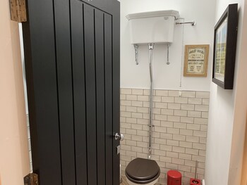 luxury studio cottage at foot of yorkshire wolds