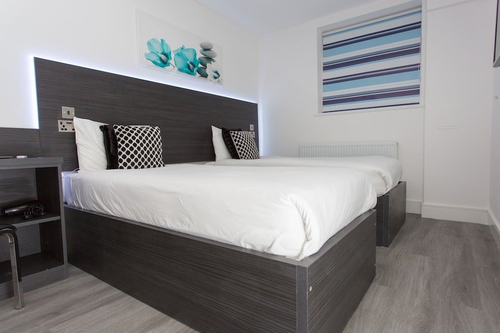 heathrow windsor studios and rooms