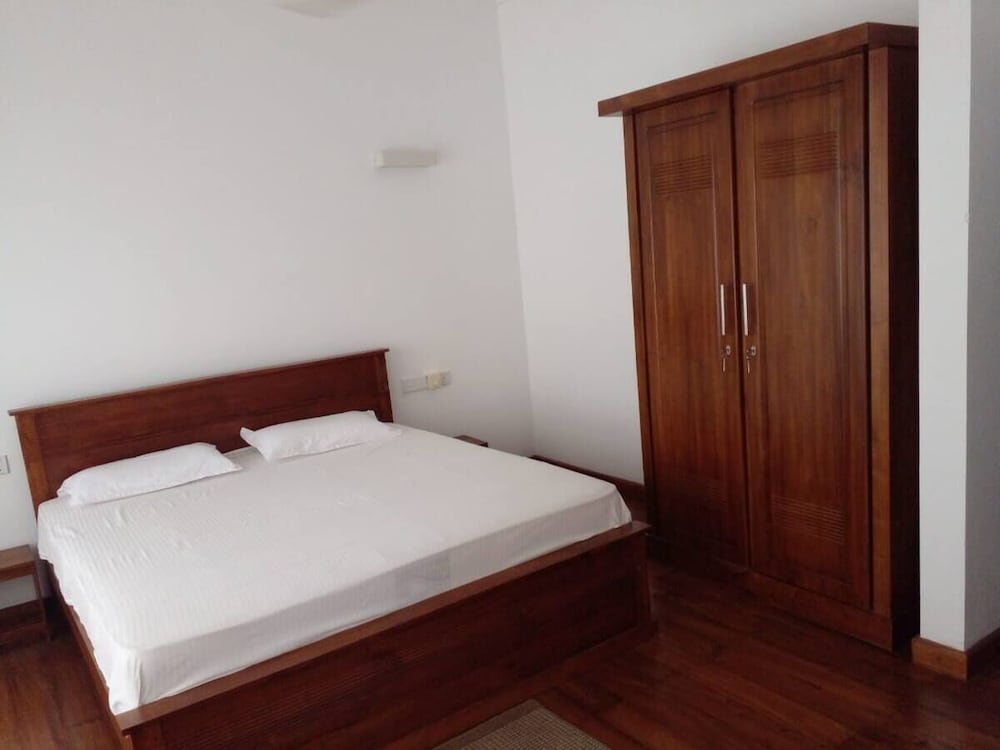 luxury apartment in colombo 7