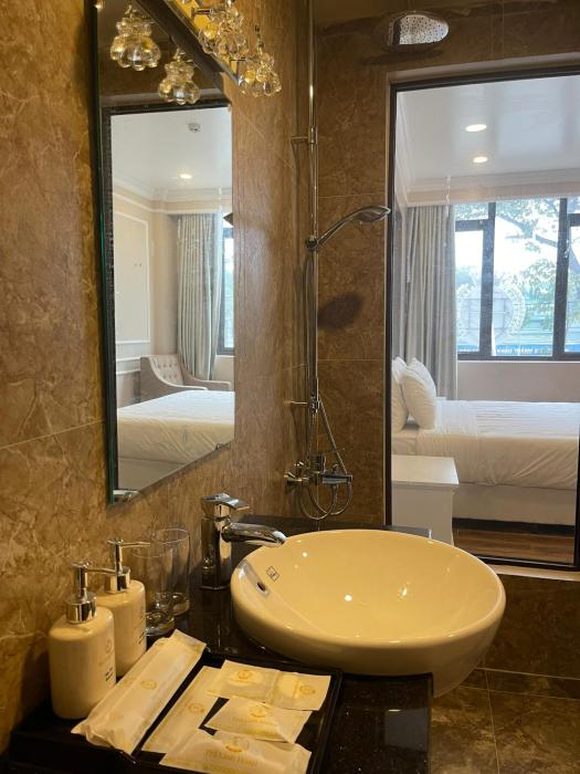 tra linh hotel
