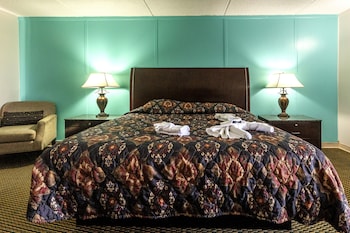 crystal palace resort