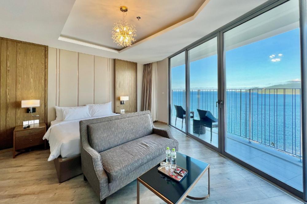 panorama nha trang by hlg
