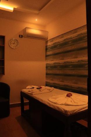 lotus club boutique hotel