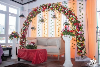 lotus club boutique hotel