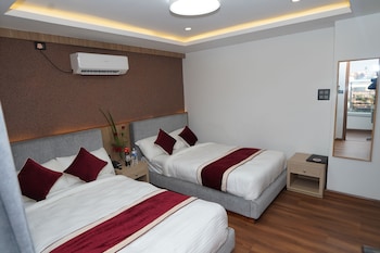 lotus club boutique hotel