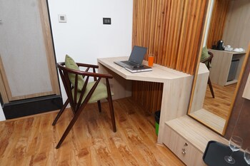 lotus club boutique hotel