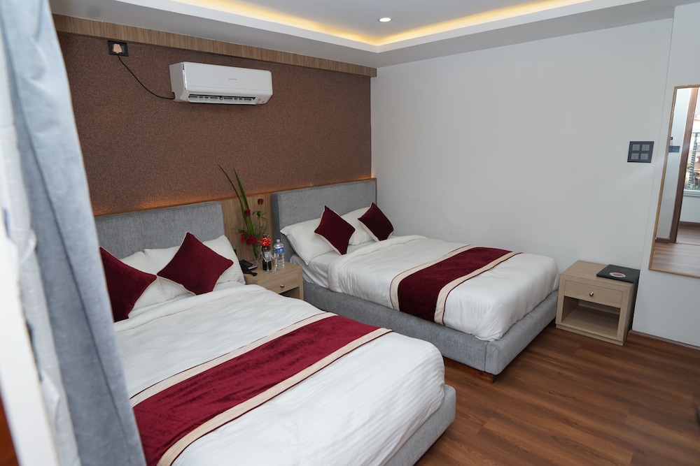 lotus club boutique hotel