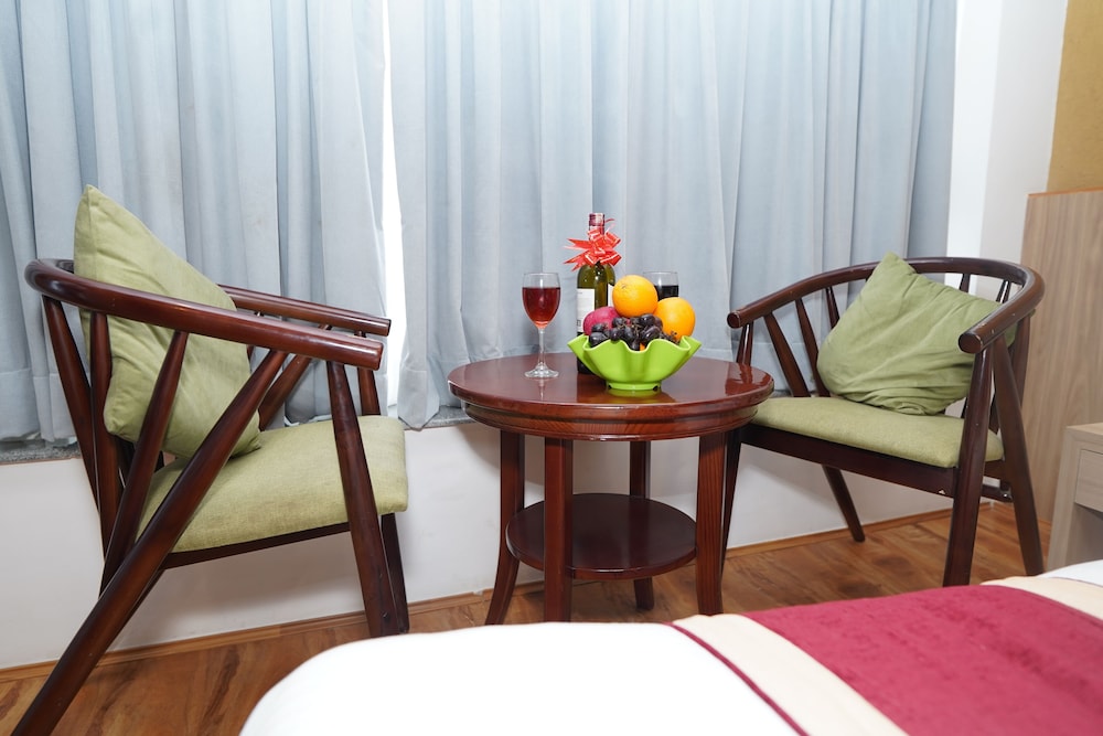 lotus club boutique hotel