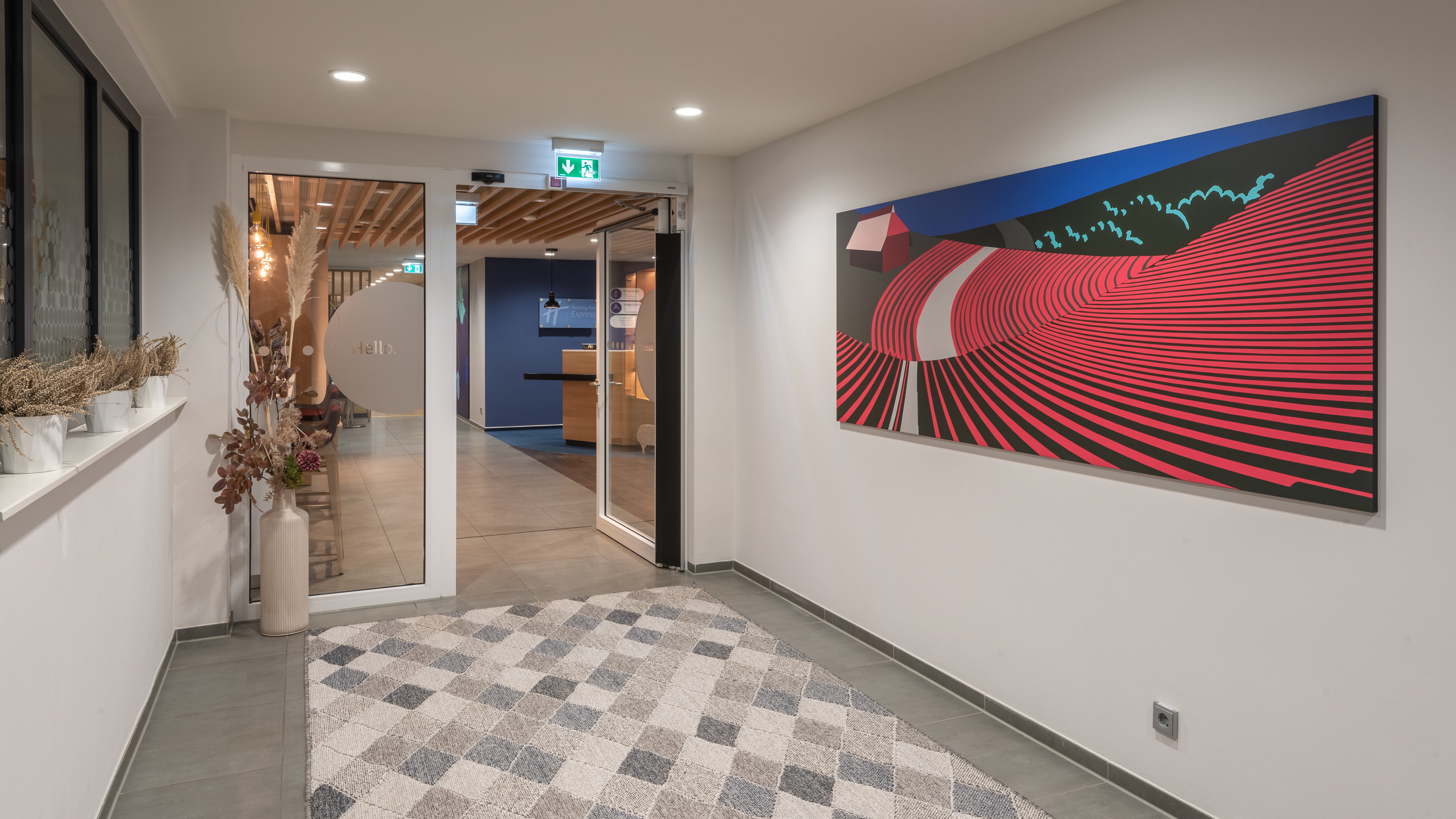 holiday inn express hamburg south a7 as42 an ihg hotel